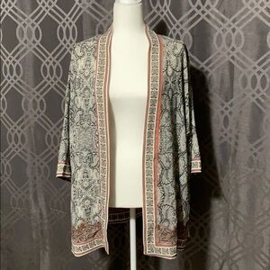 Max studio ( cardigan)